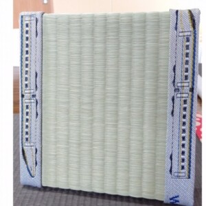 価格:2,200円(税込)+送料